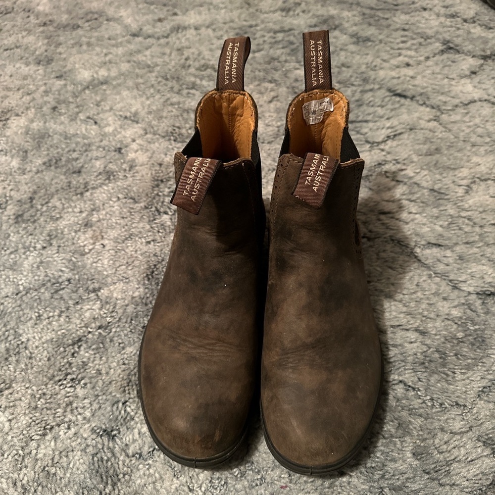 Womens rustic brown blundstones